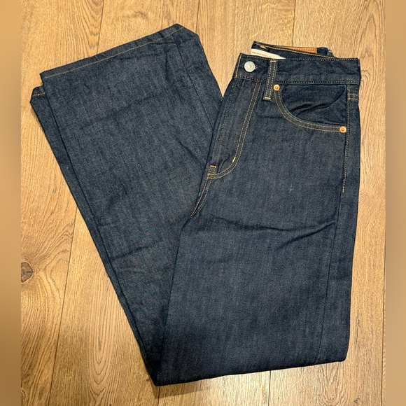 Women’s Levi’s Premium W25 L34 Classic Dark Blue Ribcage Wide Leg Jeans - Picture 15 of 16